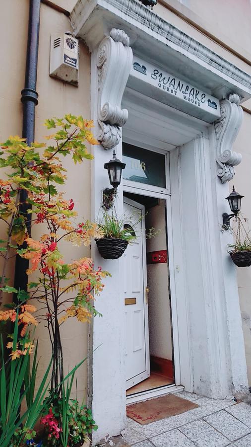 Swan Lake Guest House Edinburgh Exterior photo